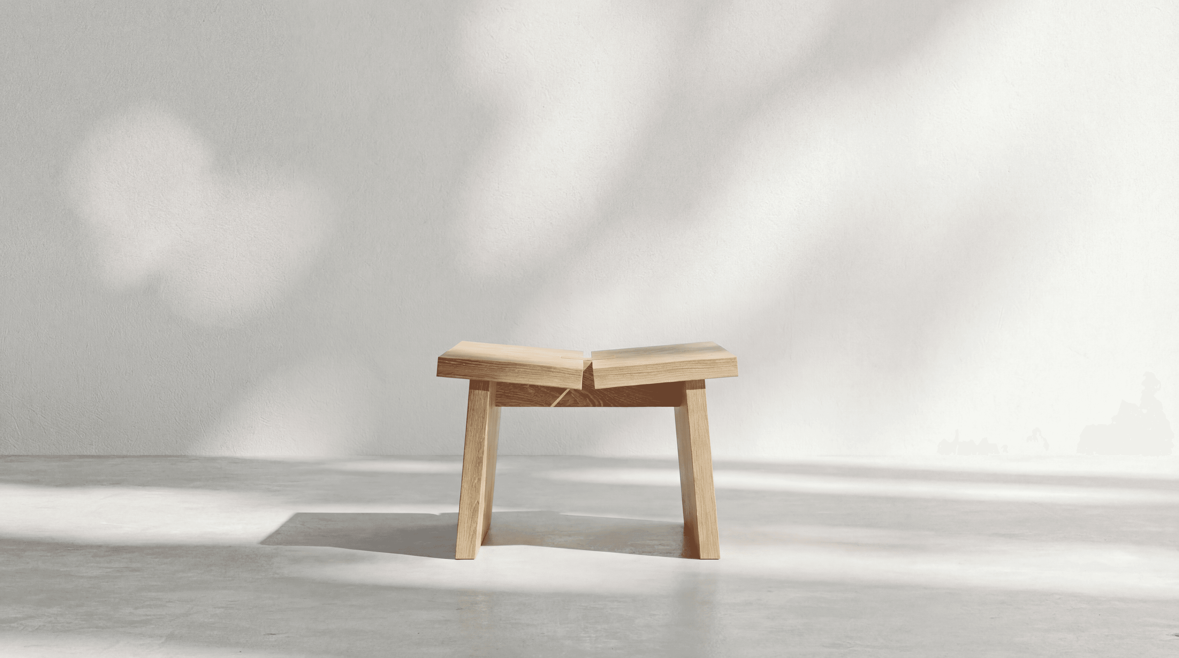 Hero showcasing furniture – mobile