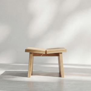 Dulap Studio homepage.products.stool